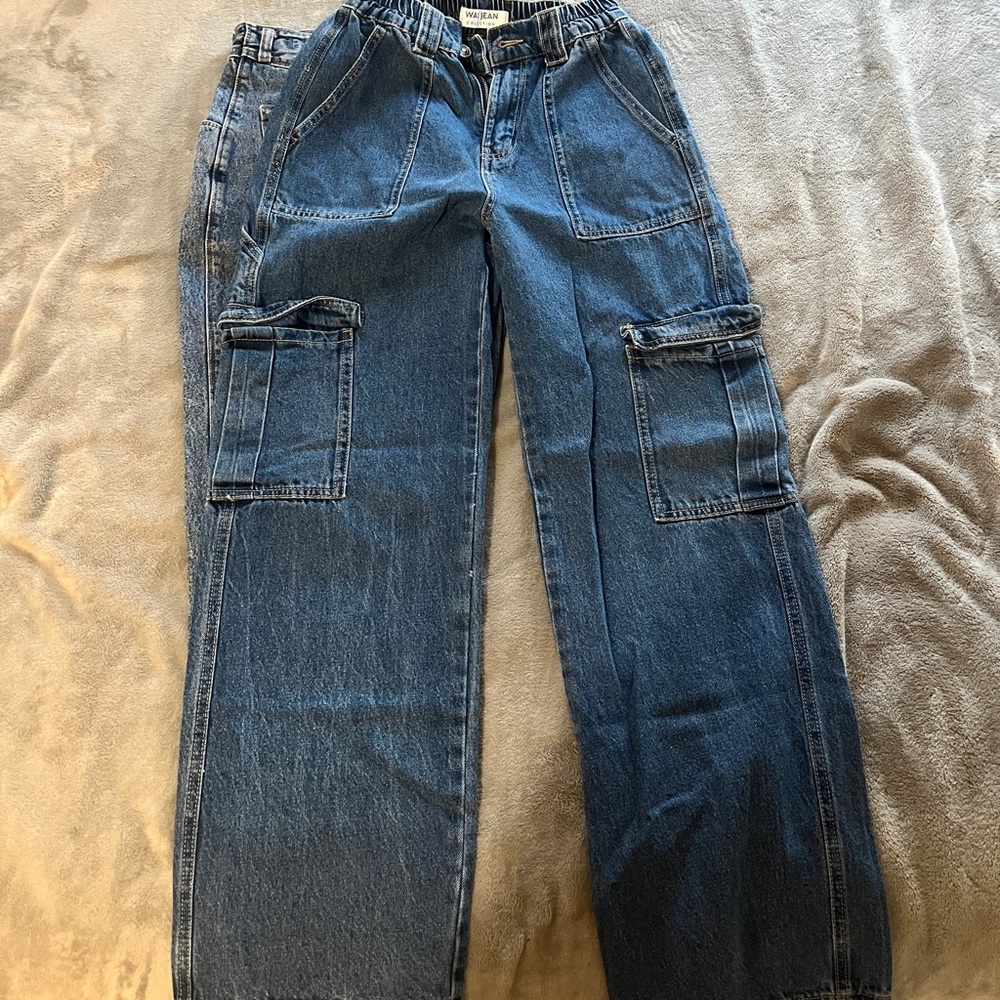 high waisted baggy jeans